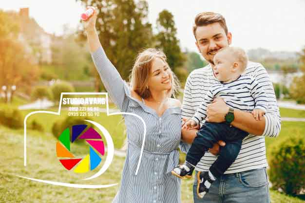 آتلیه عکس خانوادگی